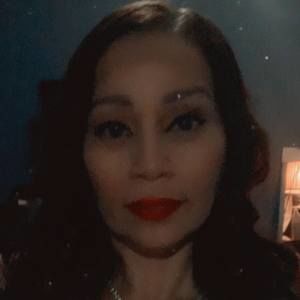 Meet your Posher, Ivy